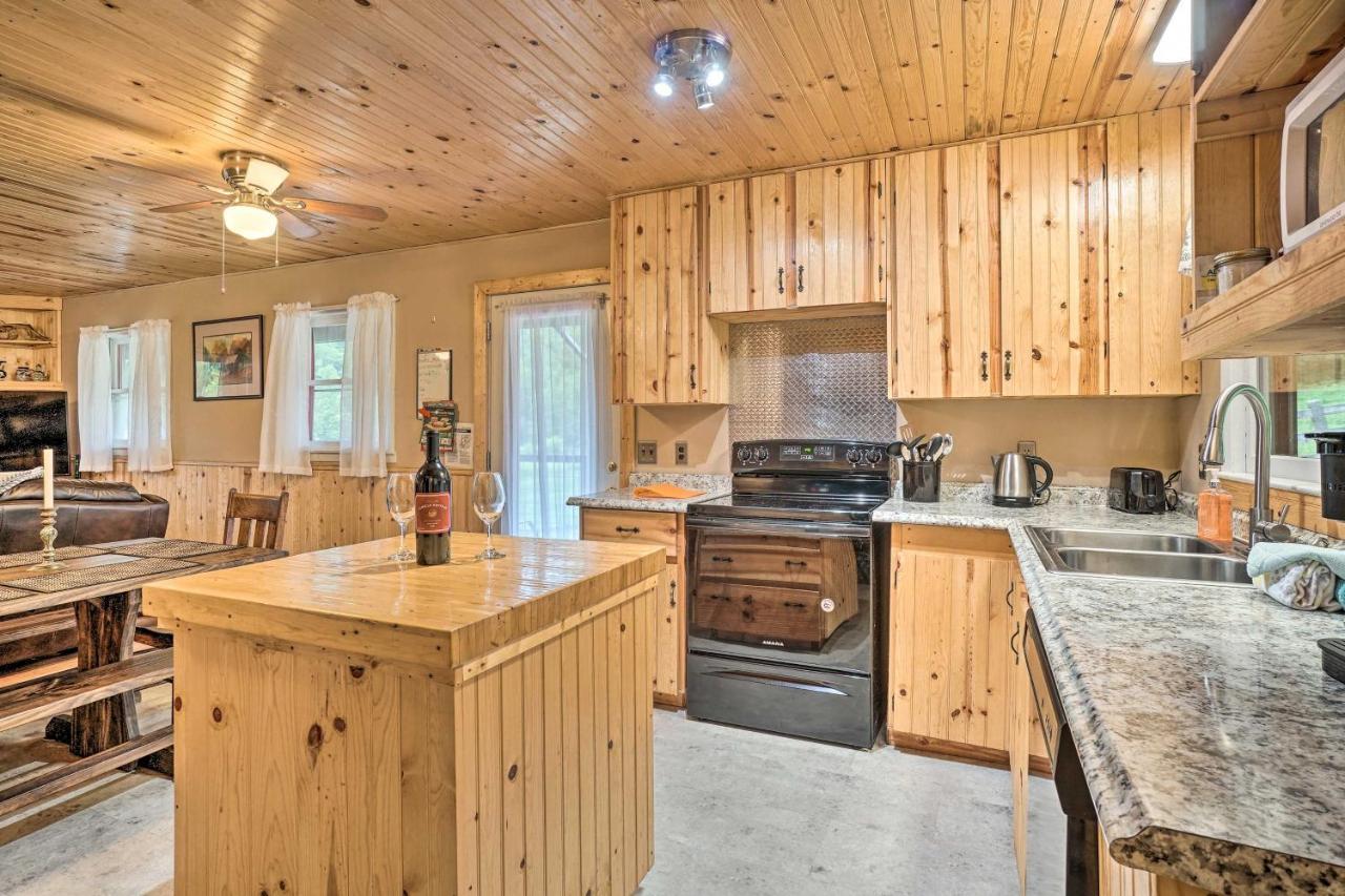 Trinity Oaks Escape With Hot Tub And Fire Pit Villa Clayton Kültér fotó