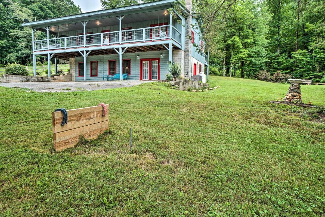 Trinity Oaks Escape With Hot Tub And Fire Pit Villa Clayton Kültér fotó